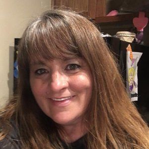 Meet your Posher, Lorilee